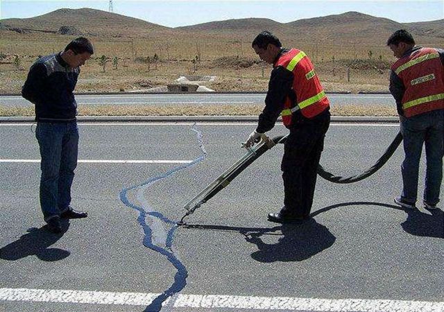 道路密封膠 良好彈性恢復率 不受季節影響